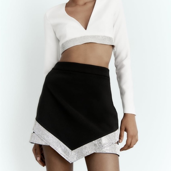 ZARA Shiny Mini Skirt - Picture 3 of 8